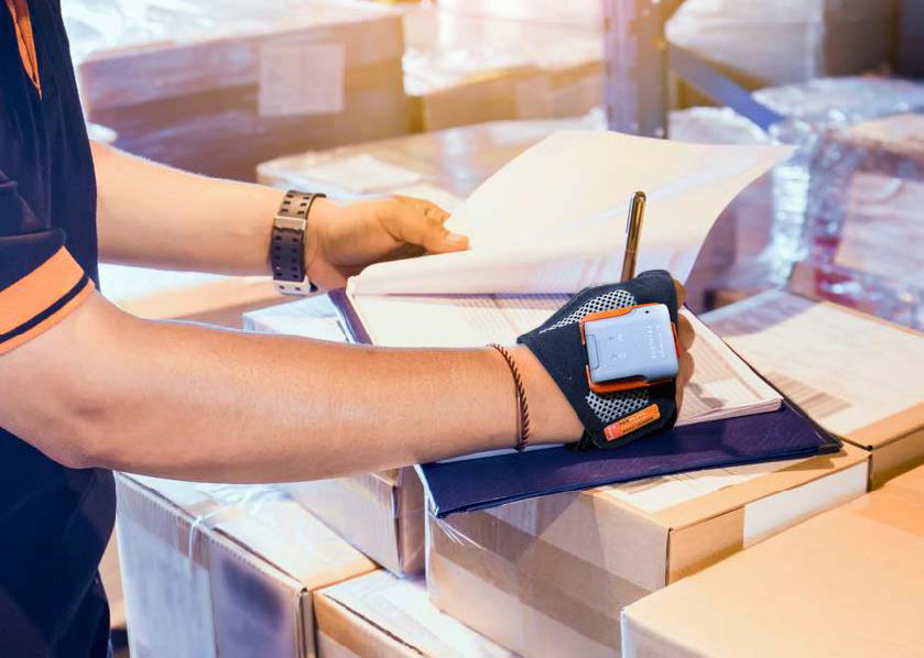 Wearable Scanner in Lager und Logistik